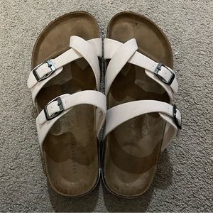 🦋Aeropostale birkenstock shoes🦋